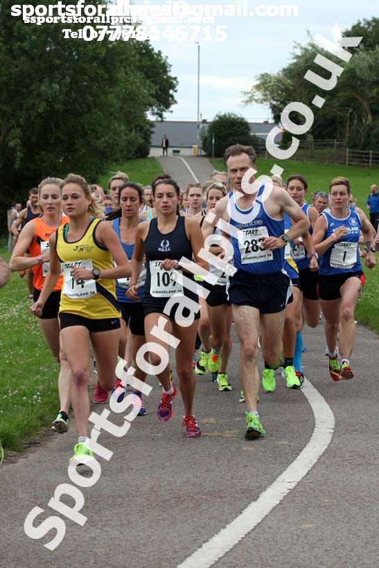 Womens and veterans Sunderland 5k Road Race (Northern and North Eastern Champs). Photo: David T. Hewitson/Sports for All Pics